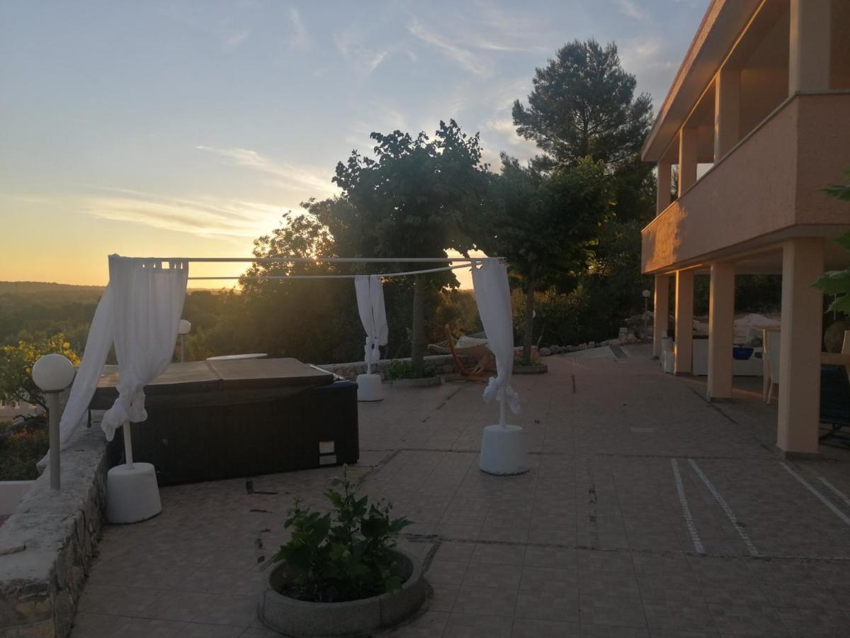 Villa Relax Amore Le Lamie di Olimpe Exterior photo